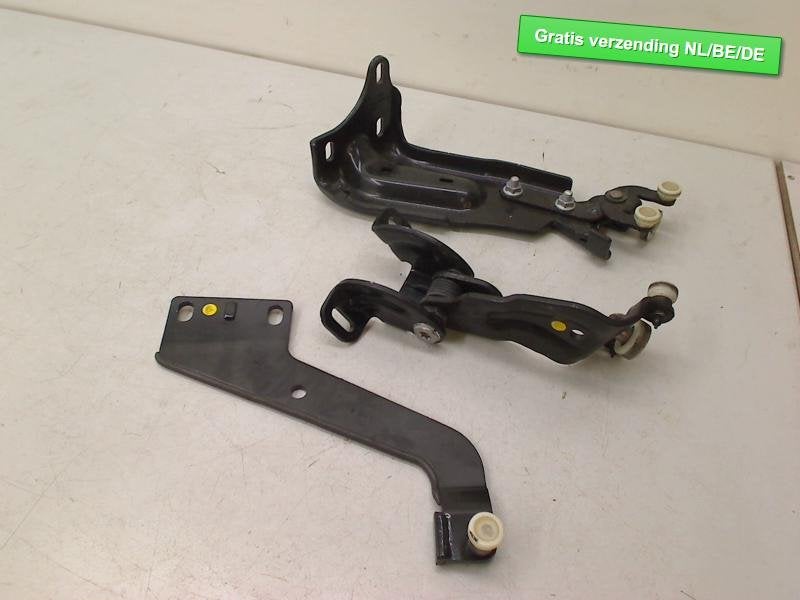 CHARNIERE Volkswagen Sharan (7N) (7N0843397C), Volkswagen, Volkswagen AG, Utilisé, Kundenbetreuung@volkswagen.de