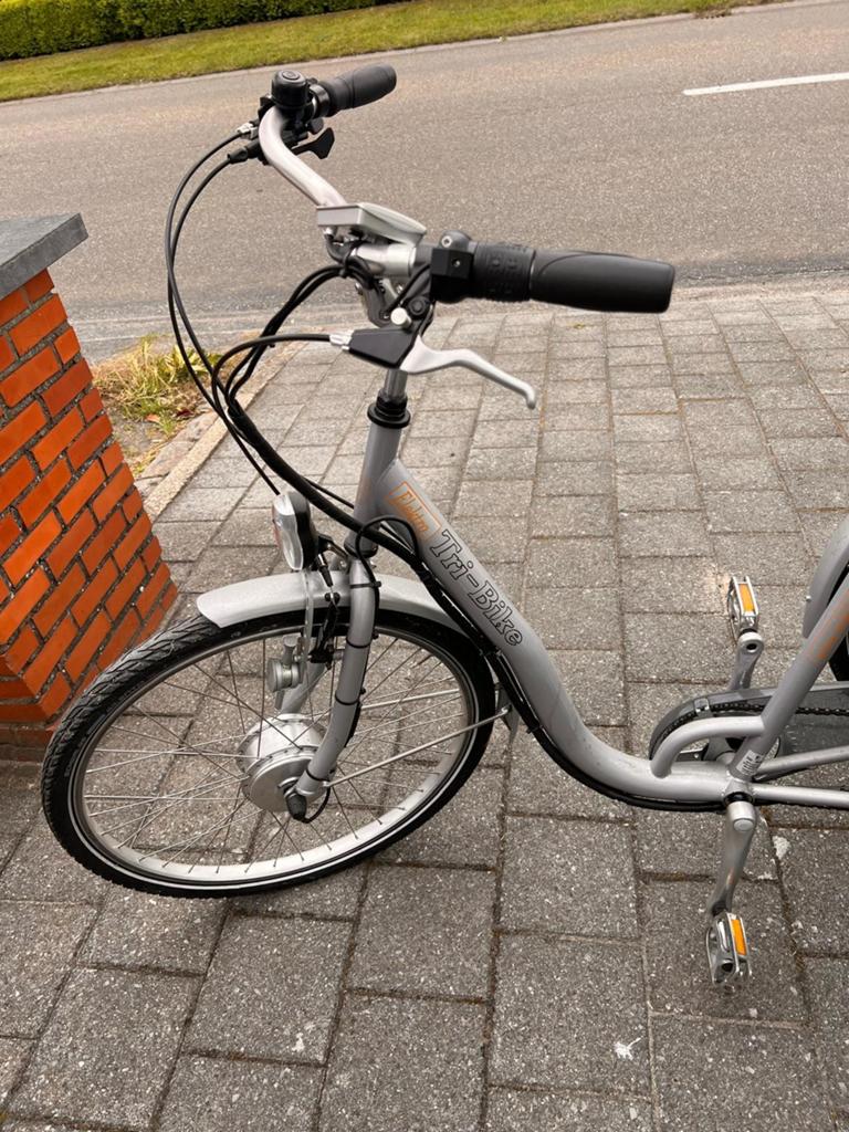 Elektrische Tribike, Ophalen