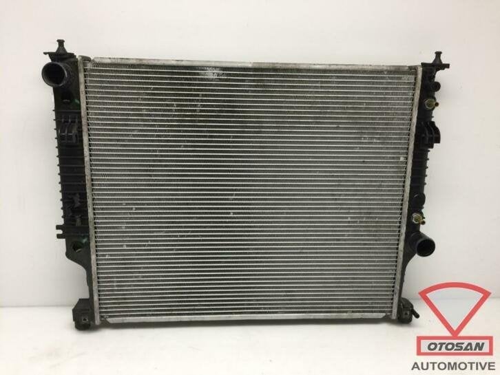 mercedes benz ml classe r w164 w251 radiateur 320cdi, Mercedes-Benz AG, Mercedes-Benz, Utilisé, Mercedesstrasse 120
70372  Stuttgart, DE