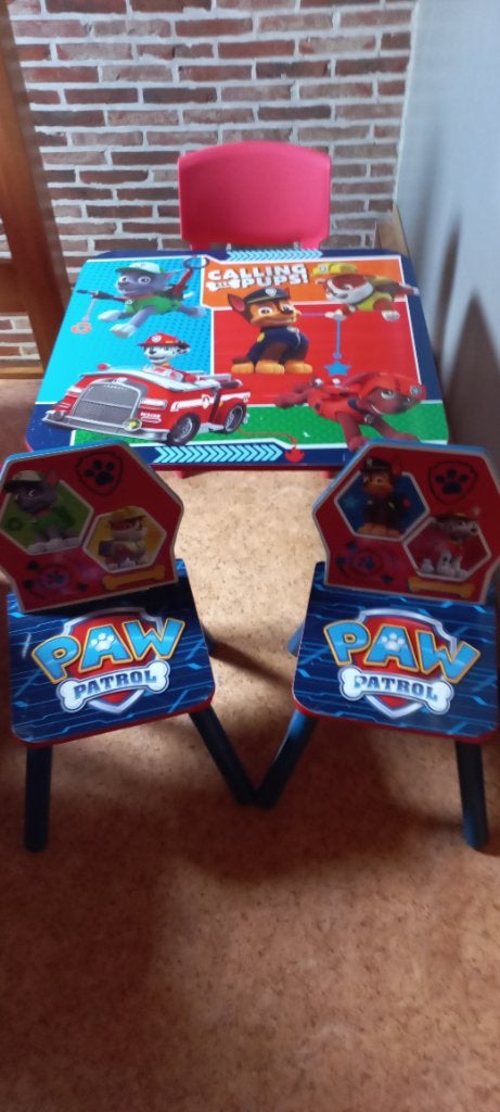 Tafeltje met stoeltjes, Ophalen, Gebruikt