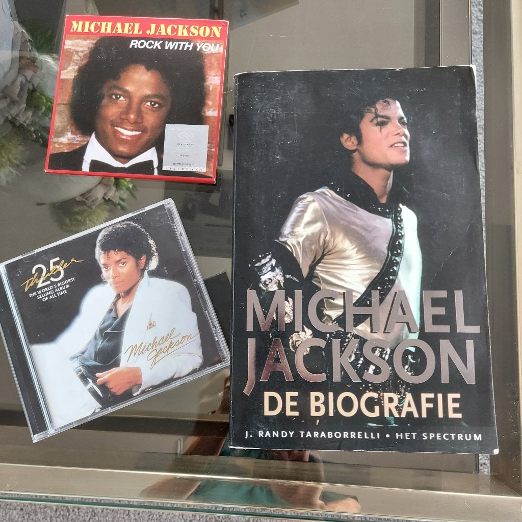 Michael Jackson biografie en Cd's, Ophalen, Zo goed als nieuw, Film, Tv en Media