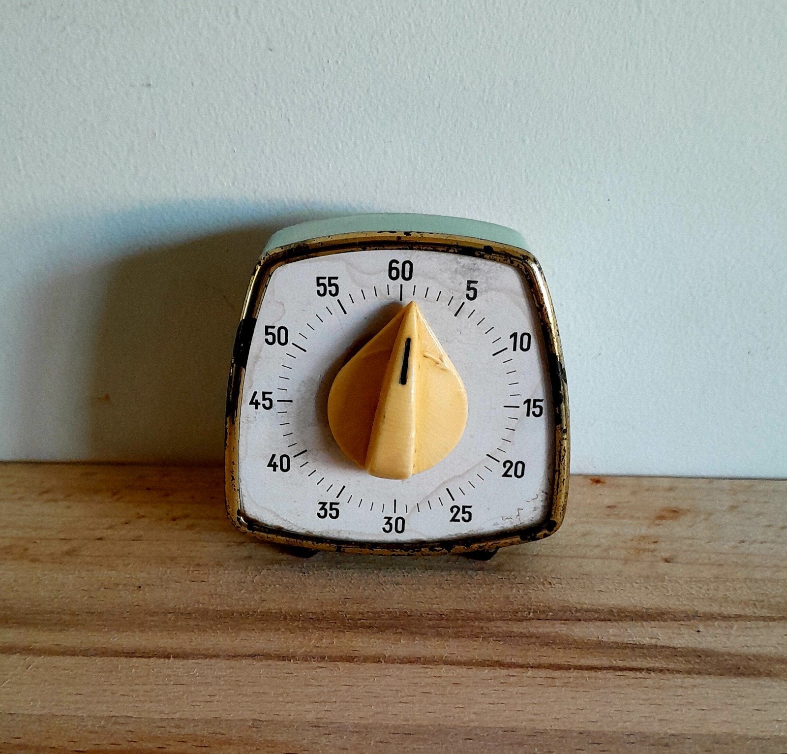 vintage keukenwekker, Ophalen