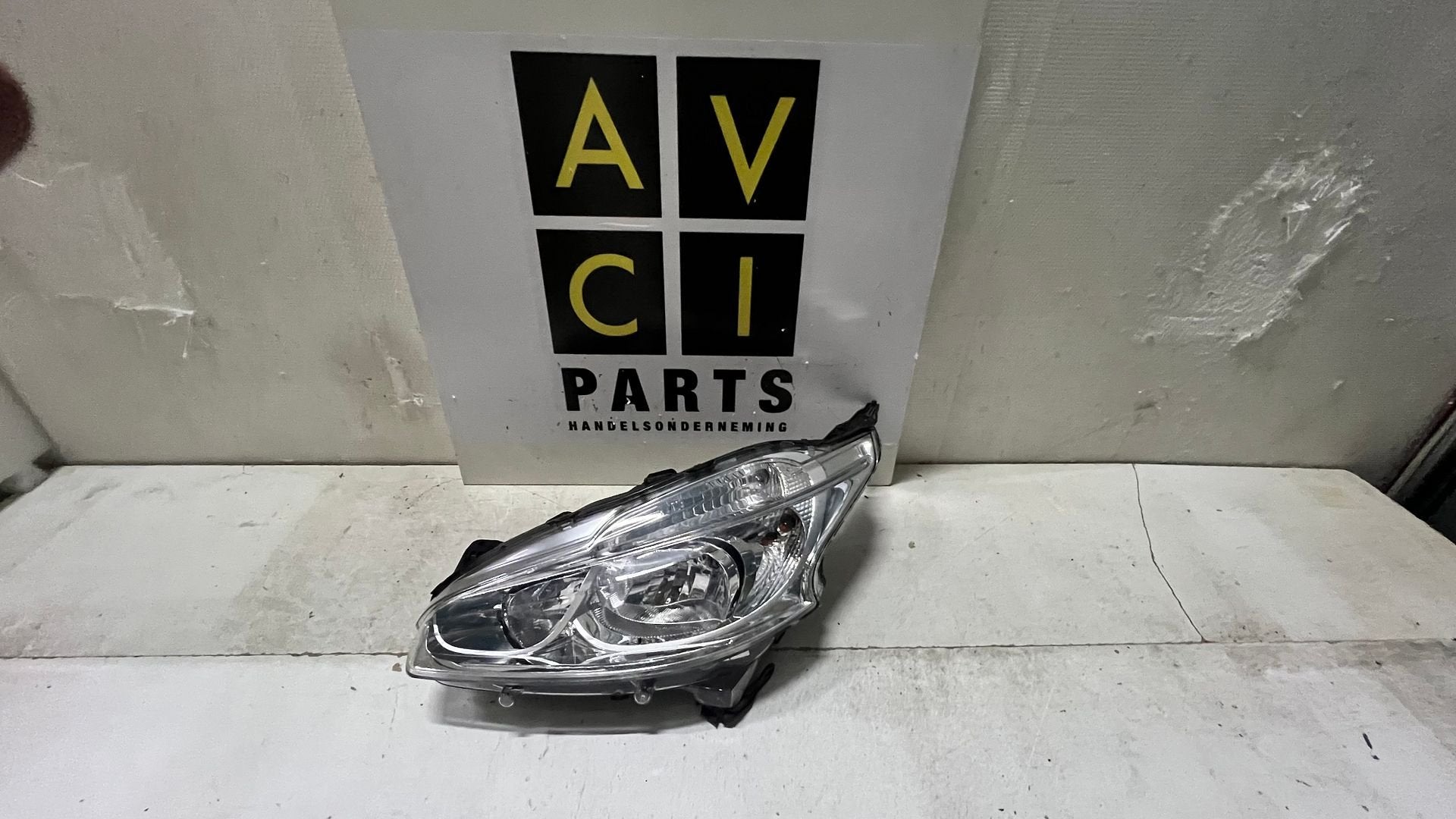 Koplamp Peugeot 208 links 9802221880 origineel, Gebruikt, -, -, Ophalen of Verzenden