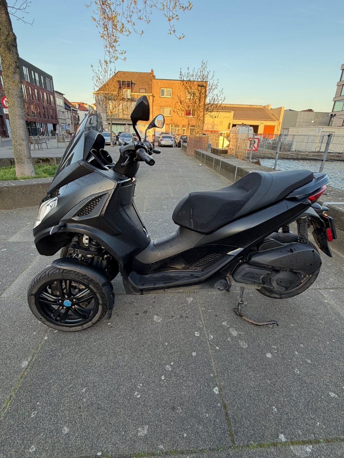 Piaggio MP3 300 HPE Deep Black (2023), 11 kW of minder, Automaat, 300 cc, Occasion