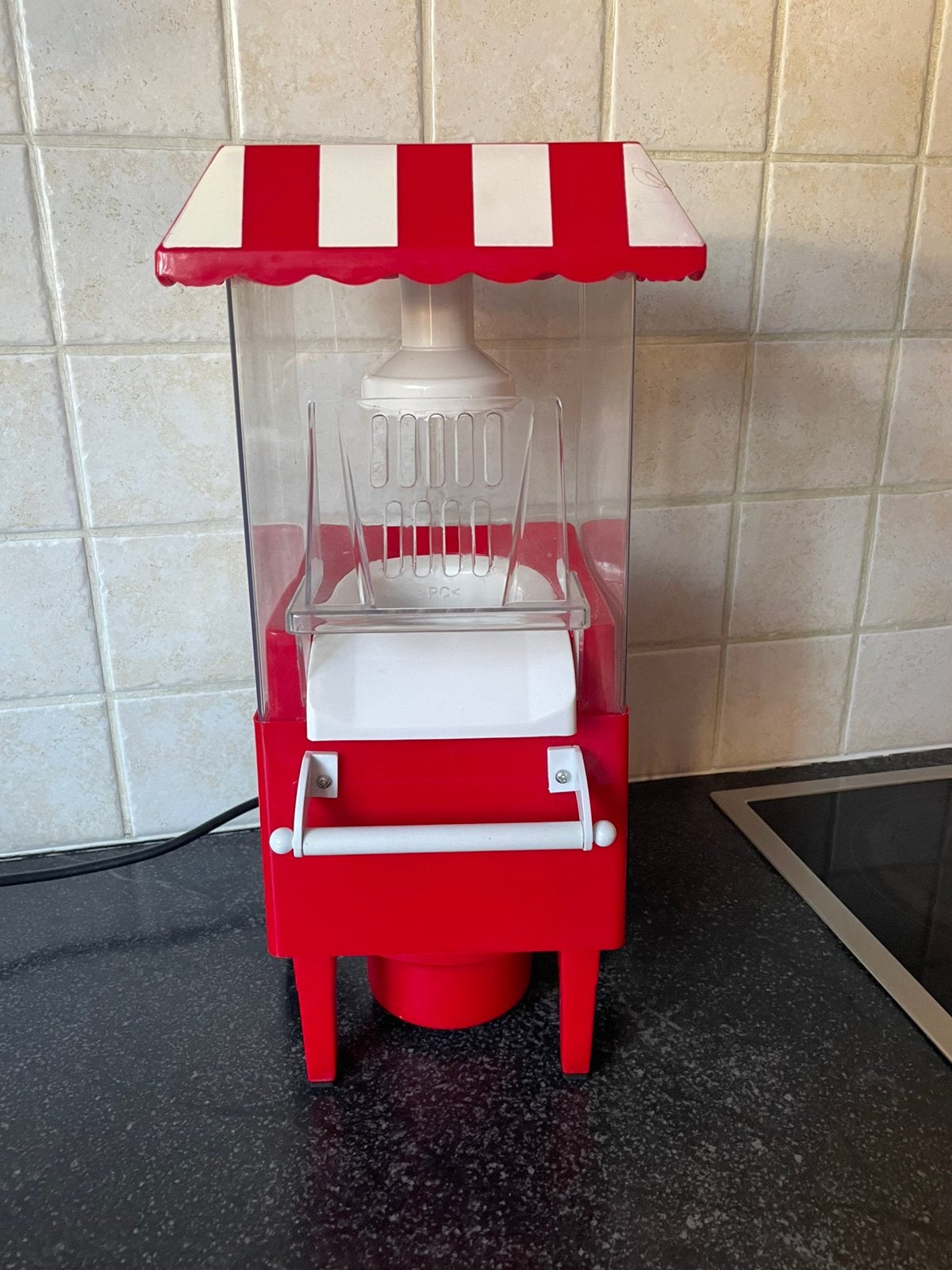 Popcorn machine ( zeer leuk voor kindjes ), Elektronische apparatuur, Ophalen of Verzenden, Gebruikt