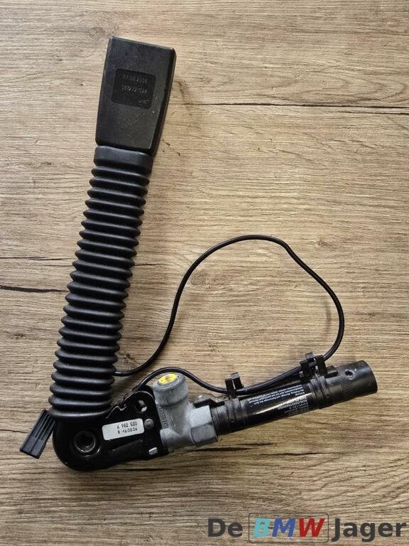 Gordelspanner rechtsvoor BMW 5-serie E60 E61 & LCI 9117240, Gebruikt, Ophalen of Verzenden, BMW, BMW