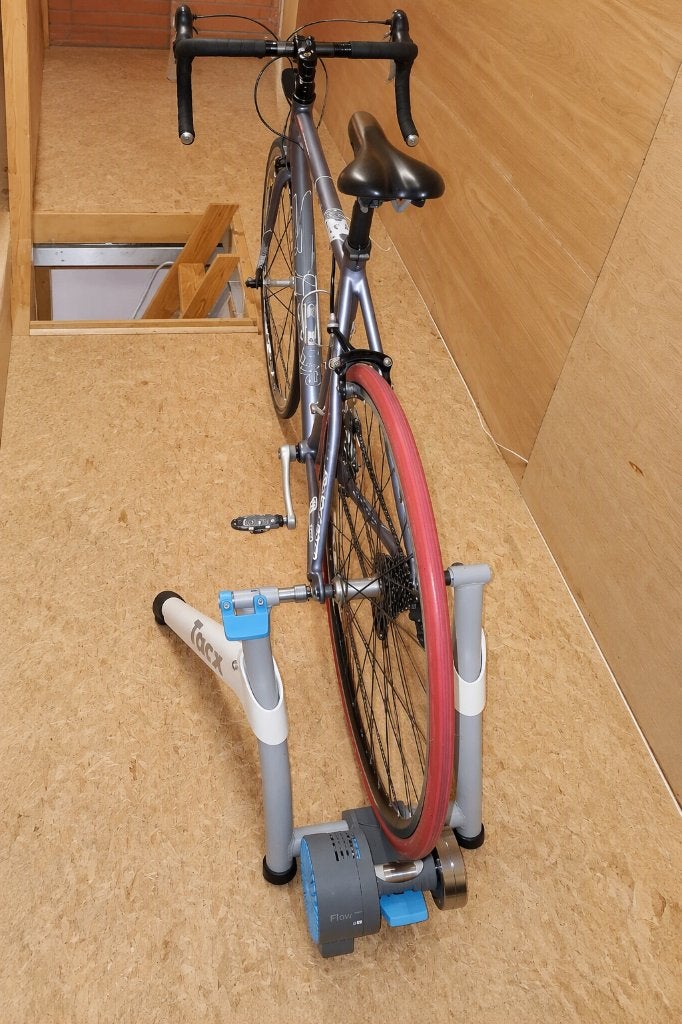 Tacx Flow Smart Interactieve Trainer + Genesis koersfiets, Ophalen, Gebruikt