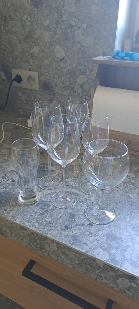 GLAZEN SET SCHOTT ZWIESEL 700EURO NIEUWWAARDE, Enlèvement