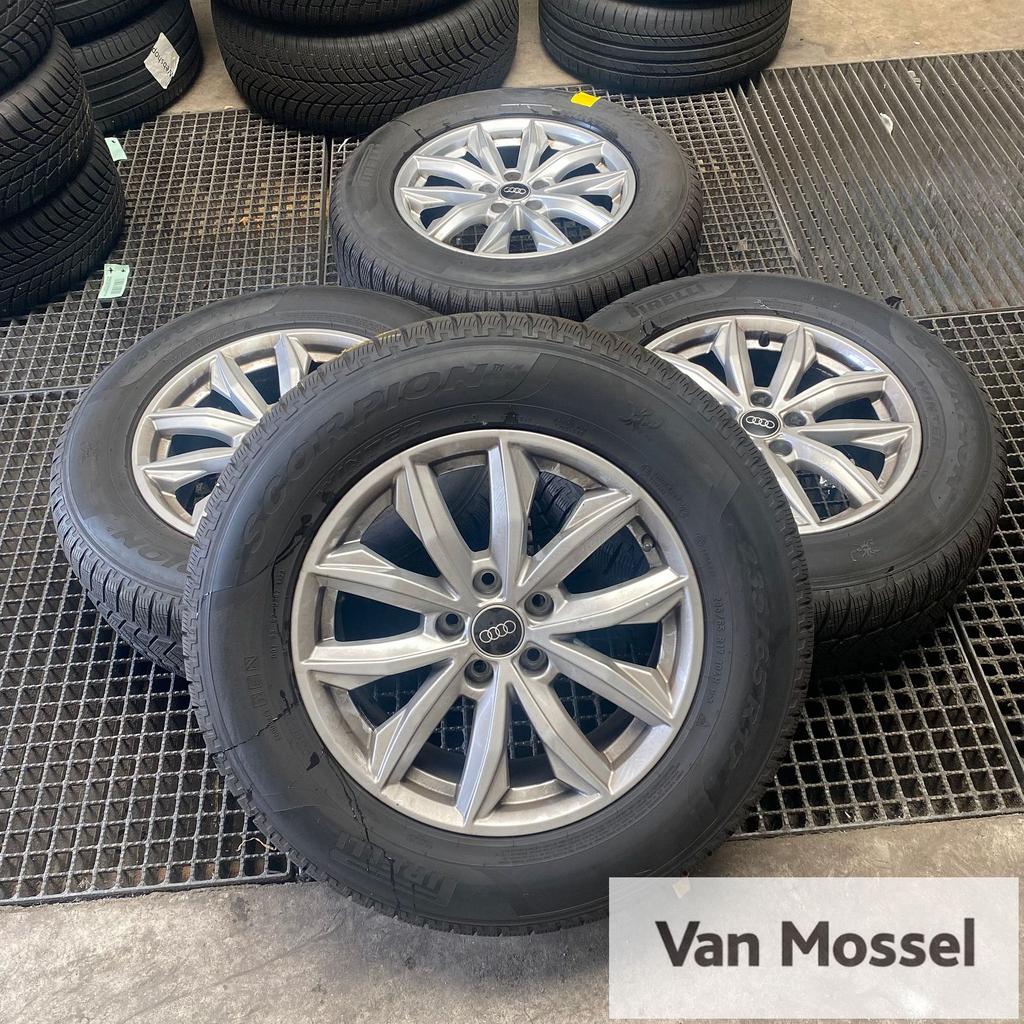 Audi Q5 Pirelli Scorpion Winter 235/65/R17 104H, Gebruikt, -, -, Banden en Velgen