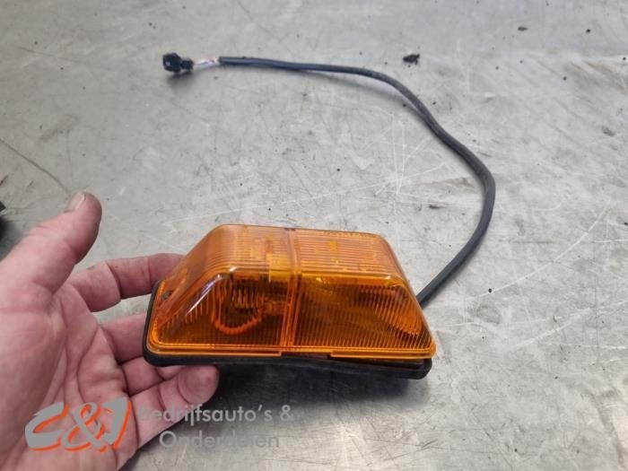 Knipperlicht Scherm links-voor van een Mercedes Sprinter, Gebruikt, -, Ophalen of Verzenden, -
