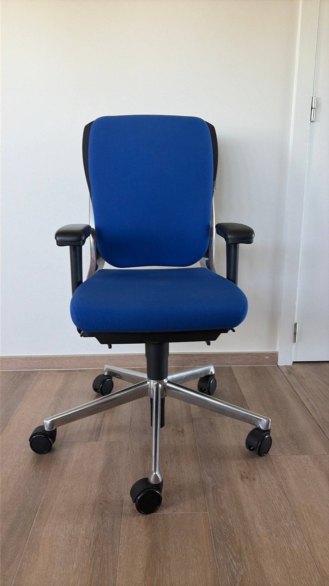 Ahrend 230 Bureaustoel - Ergonomisch en Comfortabel, Ophalen, Blauw, Zo goed als nieuw, Bureaustoel