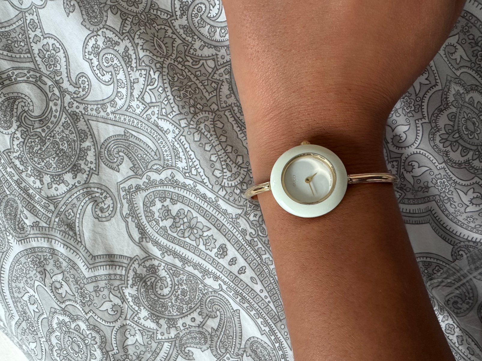 Montre gucci vintage, Bijoux, Sacs & Beauté, Enlèvement ou Envoi, Comme neuf