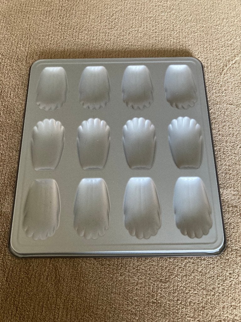 Bakvorm voor madeleines 2x gebruikt, Ophalen of Verzenden, Zo goed als nieuw, Bakvorm