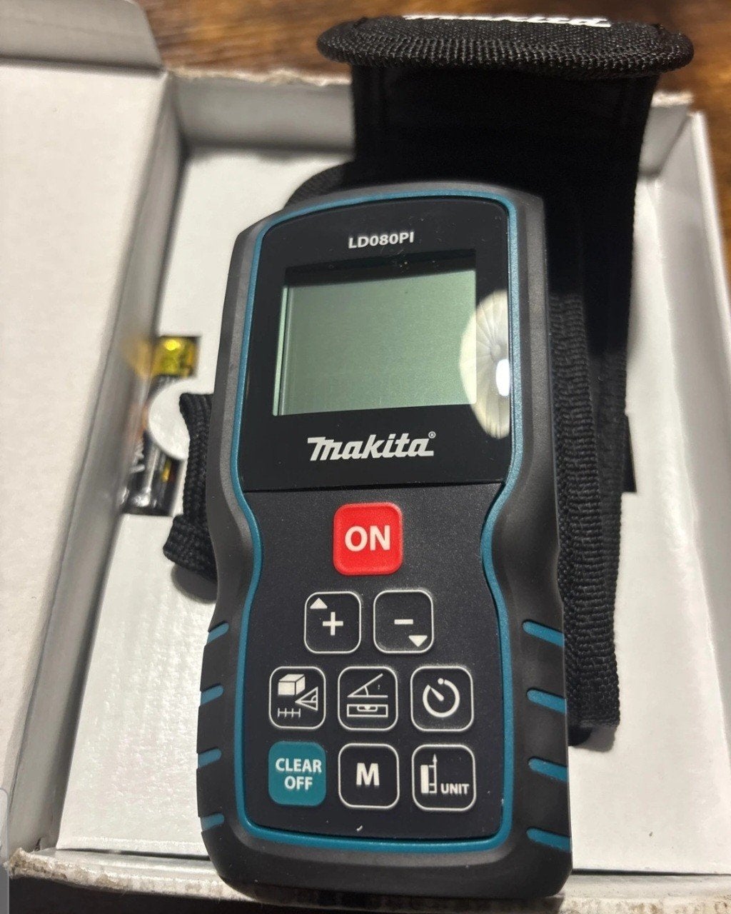 Laser makita, Enlèvement ou Envoi
