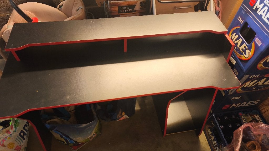 Bureau, Comme neuf, Enlèvement, Rouge, Autres marques