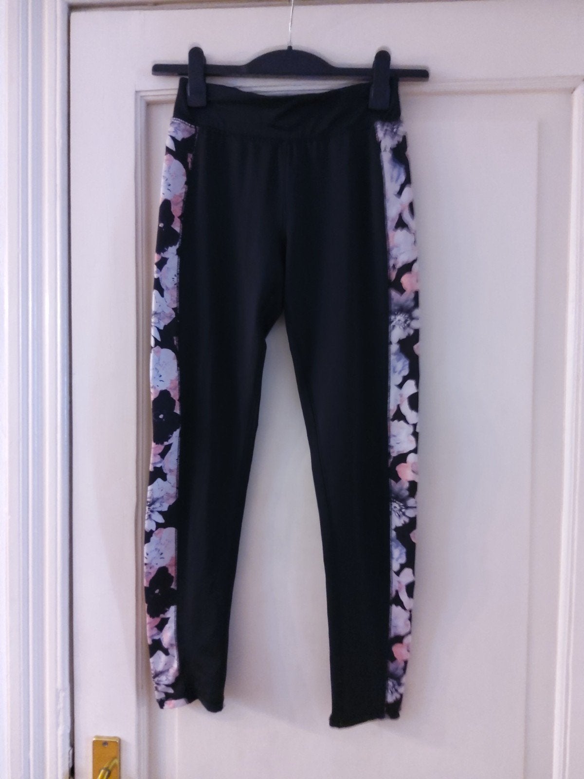 sportlegging here and there 176, Kinderen en Baby's, Kinderkleding | Maat 176, Meisje, Sport- of Zwemkleding, Ophalen of Verzenden