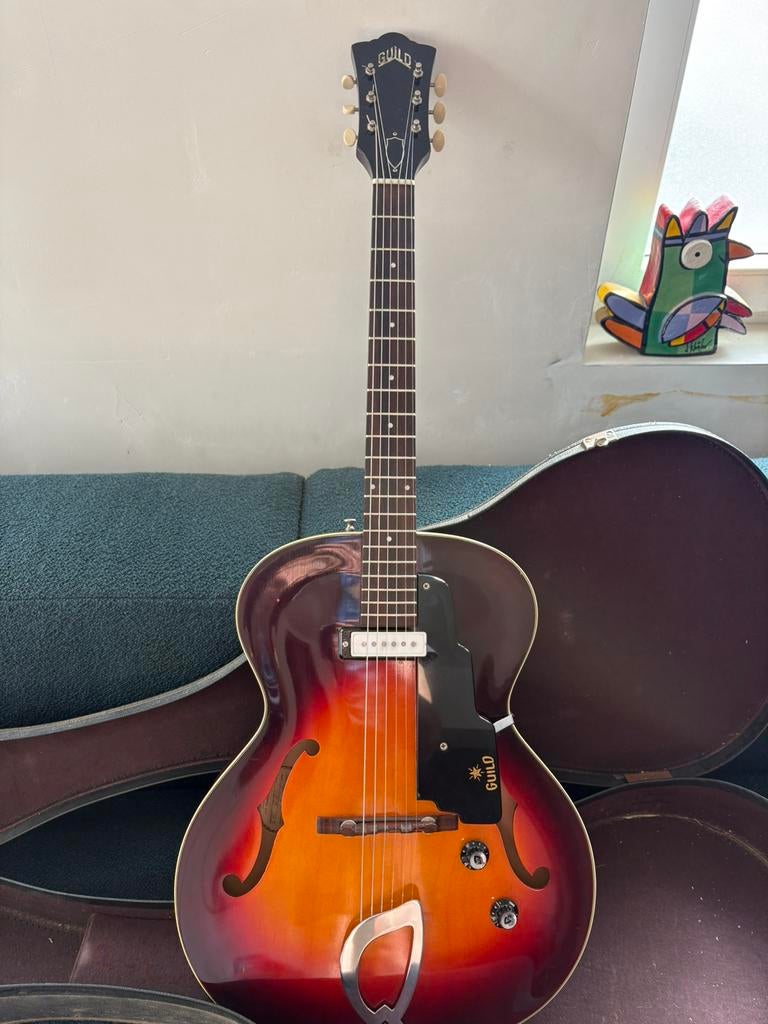 Guild T-50 Slim uit 1965 - Vintage Archtop Gitaar, Ophalen, Zo goed als nieuw