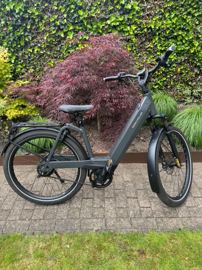 Nieuwstaat Riese en Muller Nevo4 Vario 750WH 2026, Ophalen, Zo goed als nieuw