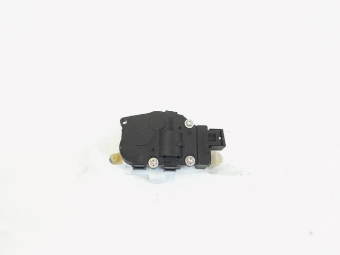 Clapet chauffage moteur d'un Audi A4, Autos : Pièces & Accessoires, Moteurs & Accessoires, Audi, Utilisé, 3 mois de garantie, Enlèvement ou Envoi