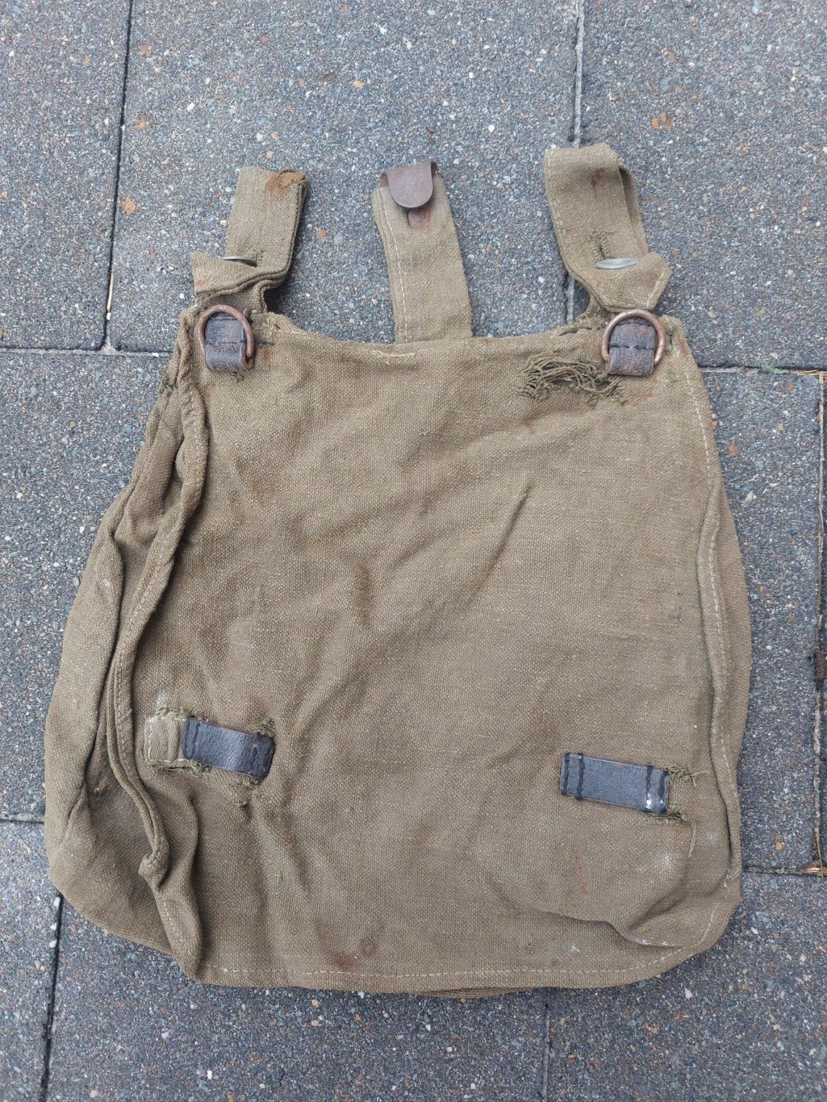 WO2 Duitse Wehrmacht Broodzak M31 – Ardennenvondst, Verzamelen, Ophalen of Verzenden, Landmacht, Kleding of Schoenen