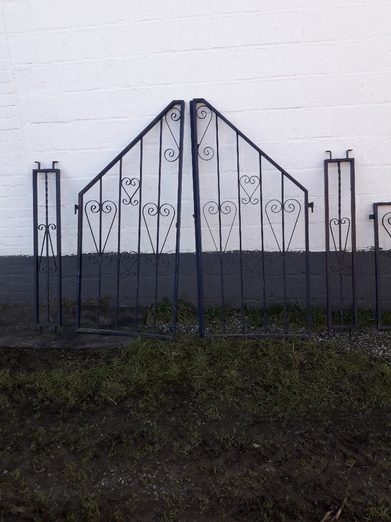 hekwerk met toegangspoort, Ophalen