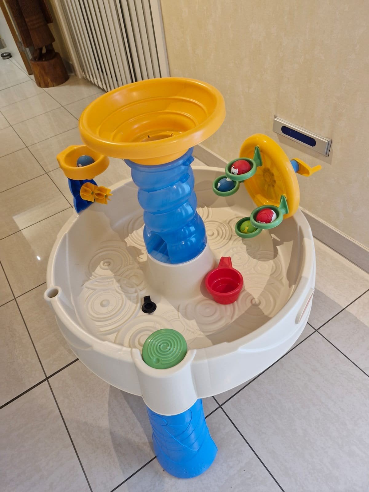 Watertafel, Enlèvement, Comme neuf