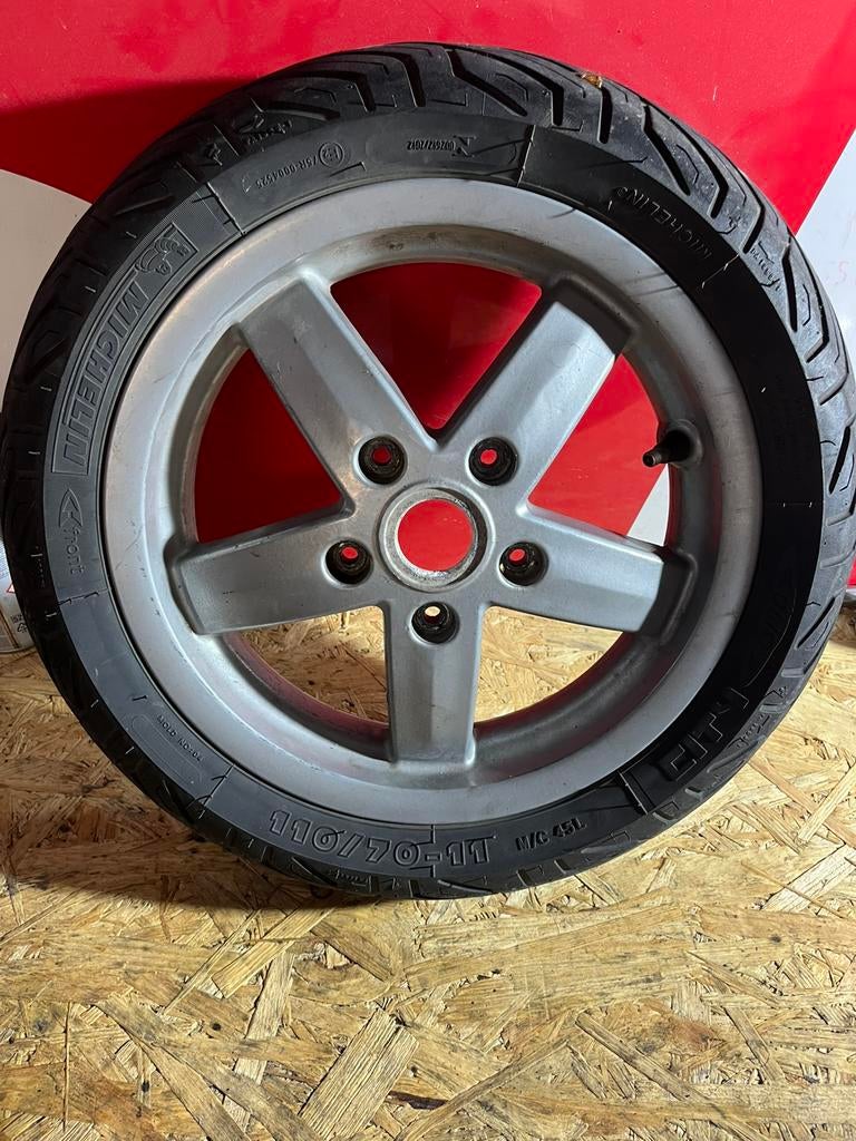 Vespa lx voorvelg, Motoren, Ophalen of Verzenden