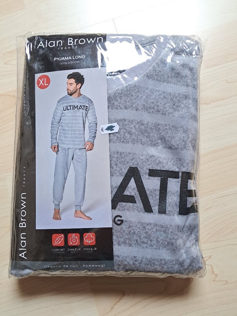 Nieuwe heren pyjama. Maat XL, Kleding | Heren, Ophalen of Verzenden, Nieuw