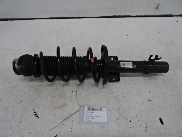 AMORTISSEUR OU ABSORBEUR DE CHOC AVANT DROIT (6C0413031AN), Utilisé, Skoda