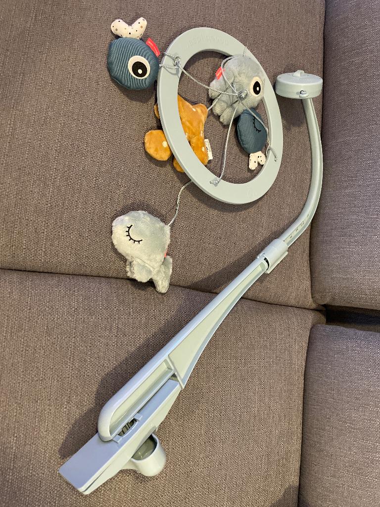Muziekmobiel Done by deer, Kinderen en Baby's, Ophalen, Zo goed als nieuw, Mobiel, Met geluid