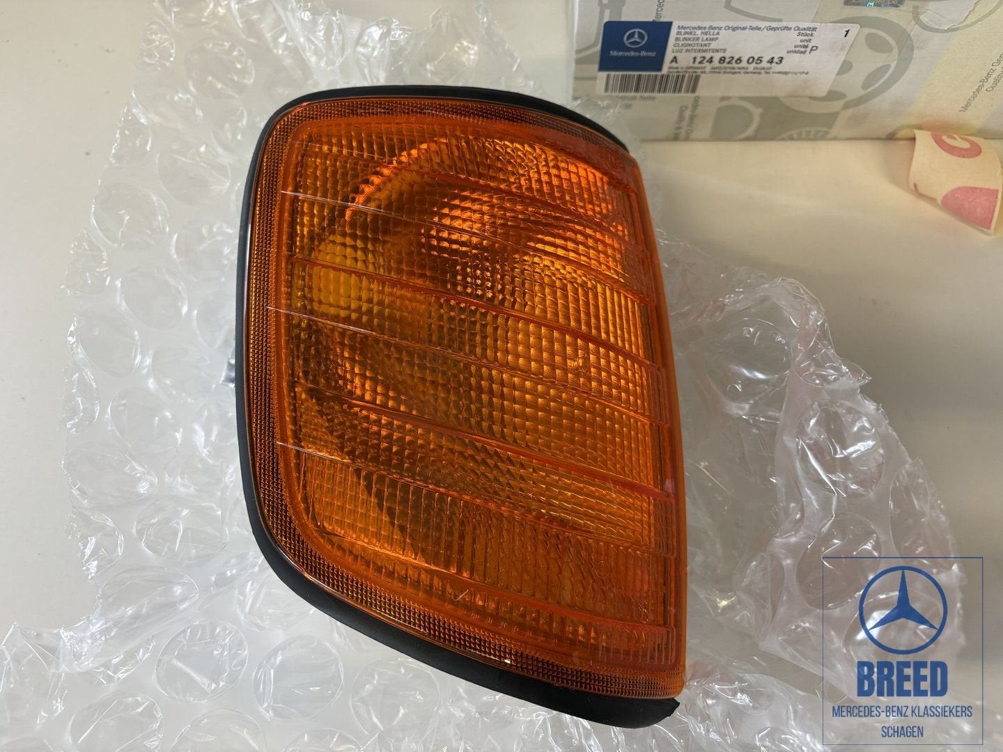NOS knipperlicht rechts Hella voor Mercedes-Benz W124, -, Nieuw, Ophalen of Verzenden, -