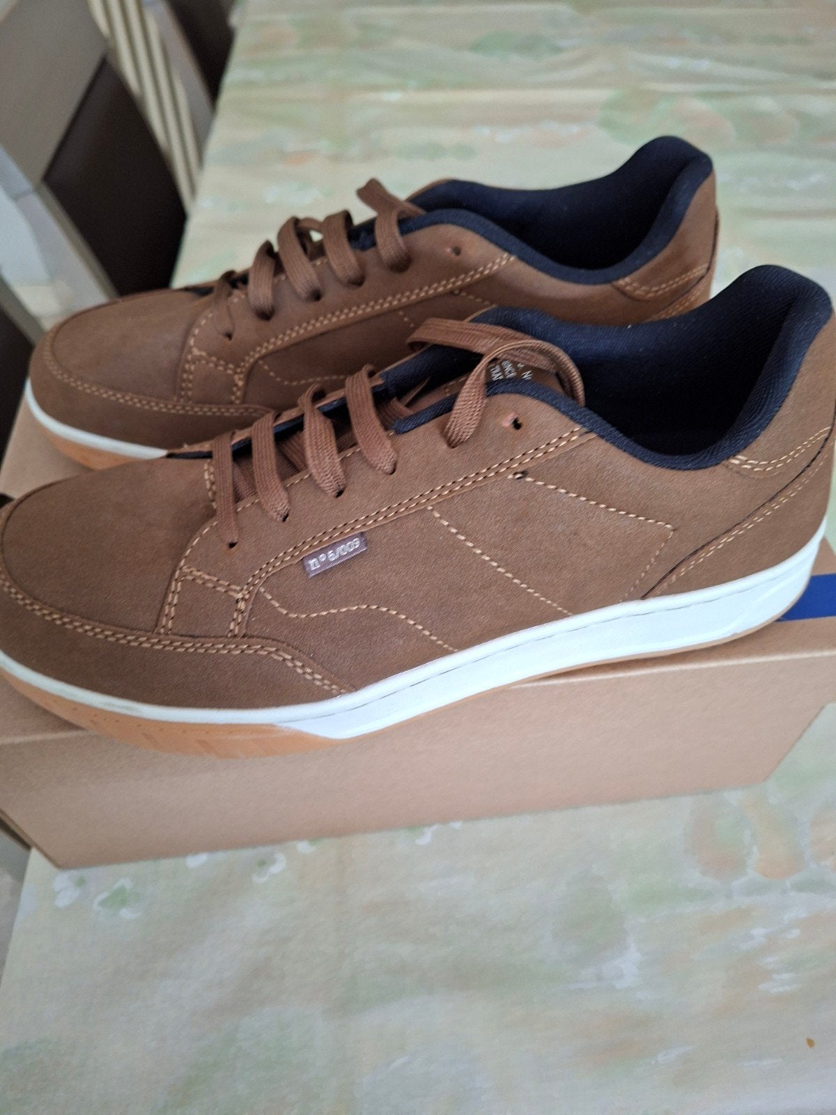 Heren schoenen. Maat 43. Zo goed als nieuw., Ophalen of Verzenden, Zo goed als nieuw, Bruin