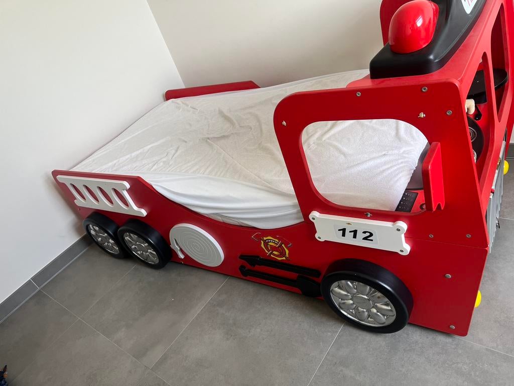 Brandweerbed met lattenbodem + matras, Ophalen, Zo goed als nieuw