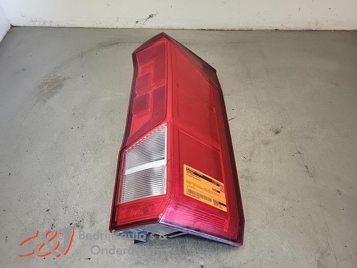 Achterlicht rechts van een Volkswagen Crafter, Gebruikt, -, Volkswagen, -