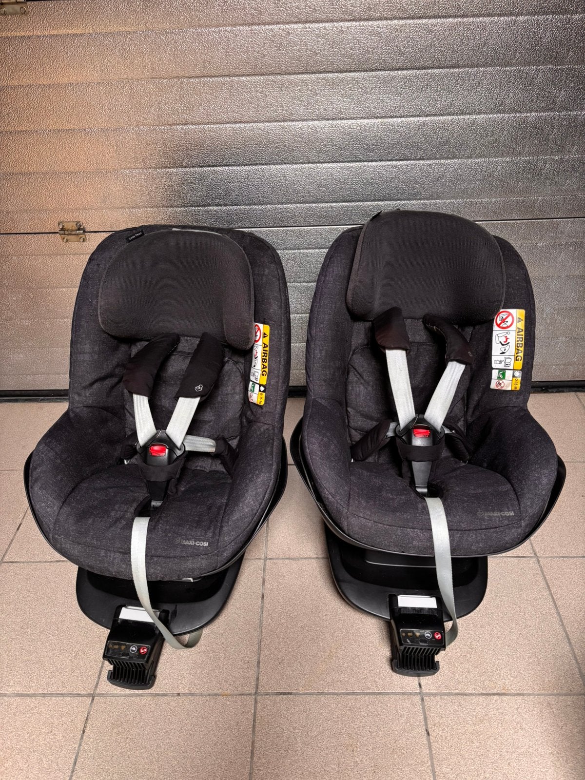 2 x maxi-cosi 2way pearl, Enfants & Bébés, Enlèvement, Comme neuf, Maxi-Cosi