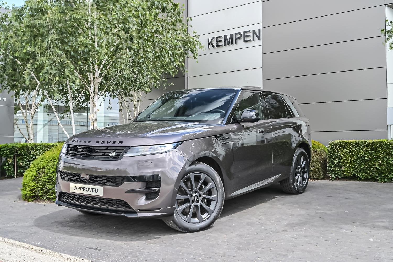 Land Rover Range Rover (Sport) P460e Dynamic SE, Automaat, 2993 cc, 340 kW, Bedrijf
