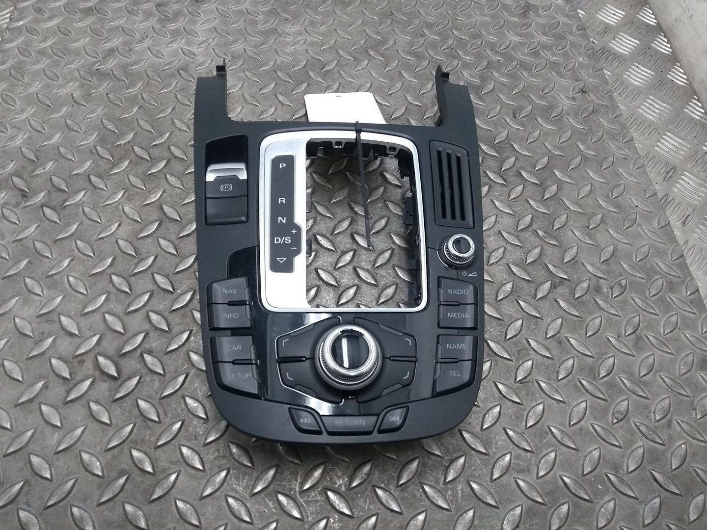AUDI A4 1.8TFSI 125KW AVANT SCHAKELAAR MULTIFUNCTIONEEL COMP, Ophalen of Verzenden, Gebruikt, Stiba lid