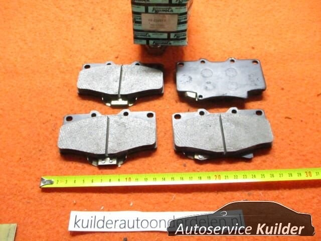 Remblokken voorzijde Toyota 4 Runner Hilux Land cruiser J9 V, -, -, Nieuw, -