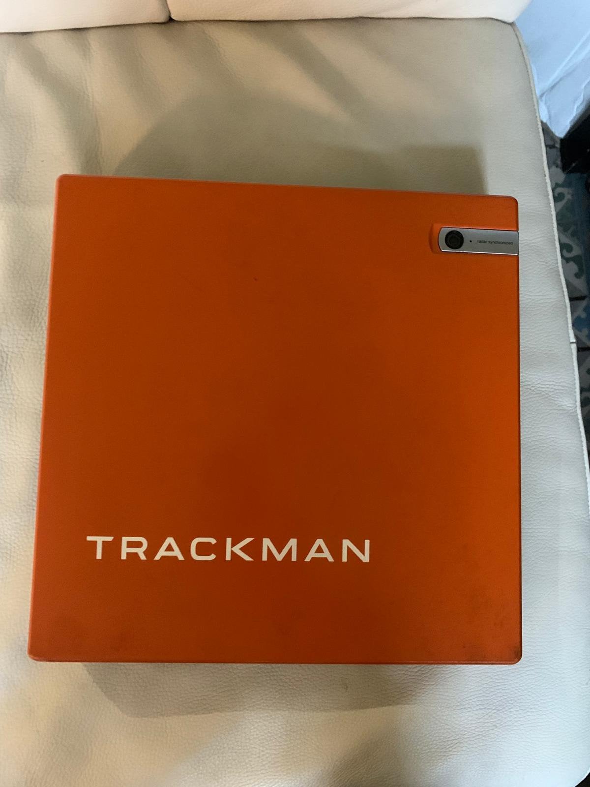 TrackMan 4 – Le moniteur de lancement ultime pour le golf, Sports & Fitness, Golf, Enlèvement