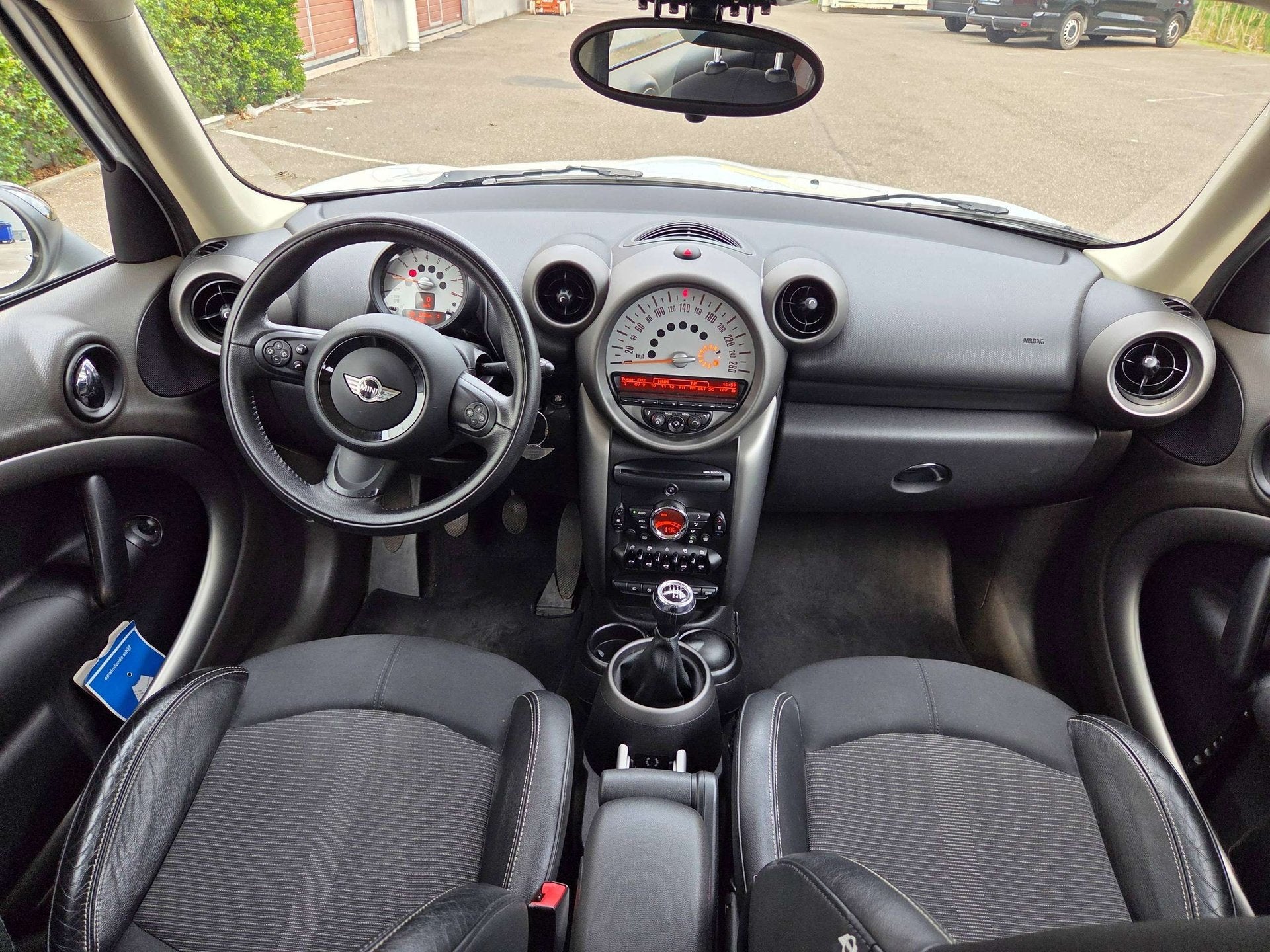 MINI Cooper Countryman 1.6i 115pk 2012 82000km Klima/Cruise/, Achat, 140 g/km, Euro 6, Noir