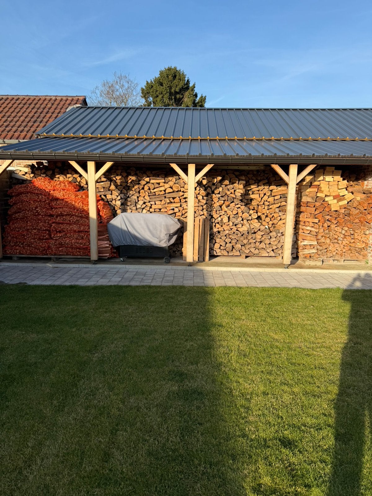 Brandhout, Enlèvement, Comme neuf