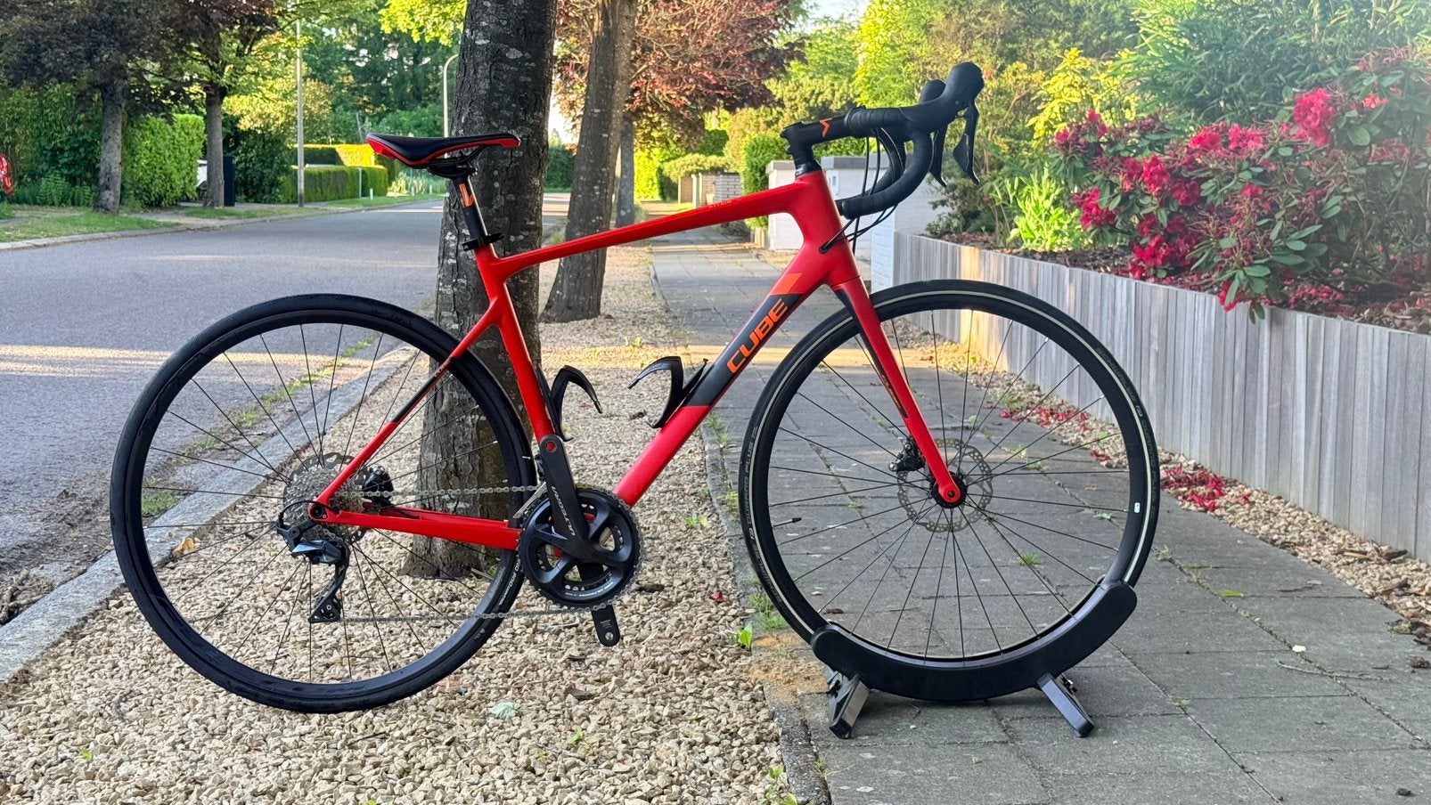 Velo Cube Attain GTC SL Carbone, Vélos & Vélomoteurs, Vélos | Hommes | Vélos de sport & Vélo de randonnée, Comme neuf, Gazelle