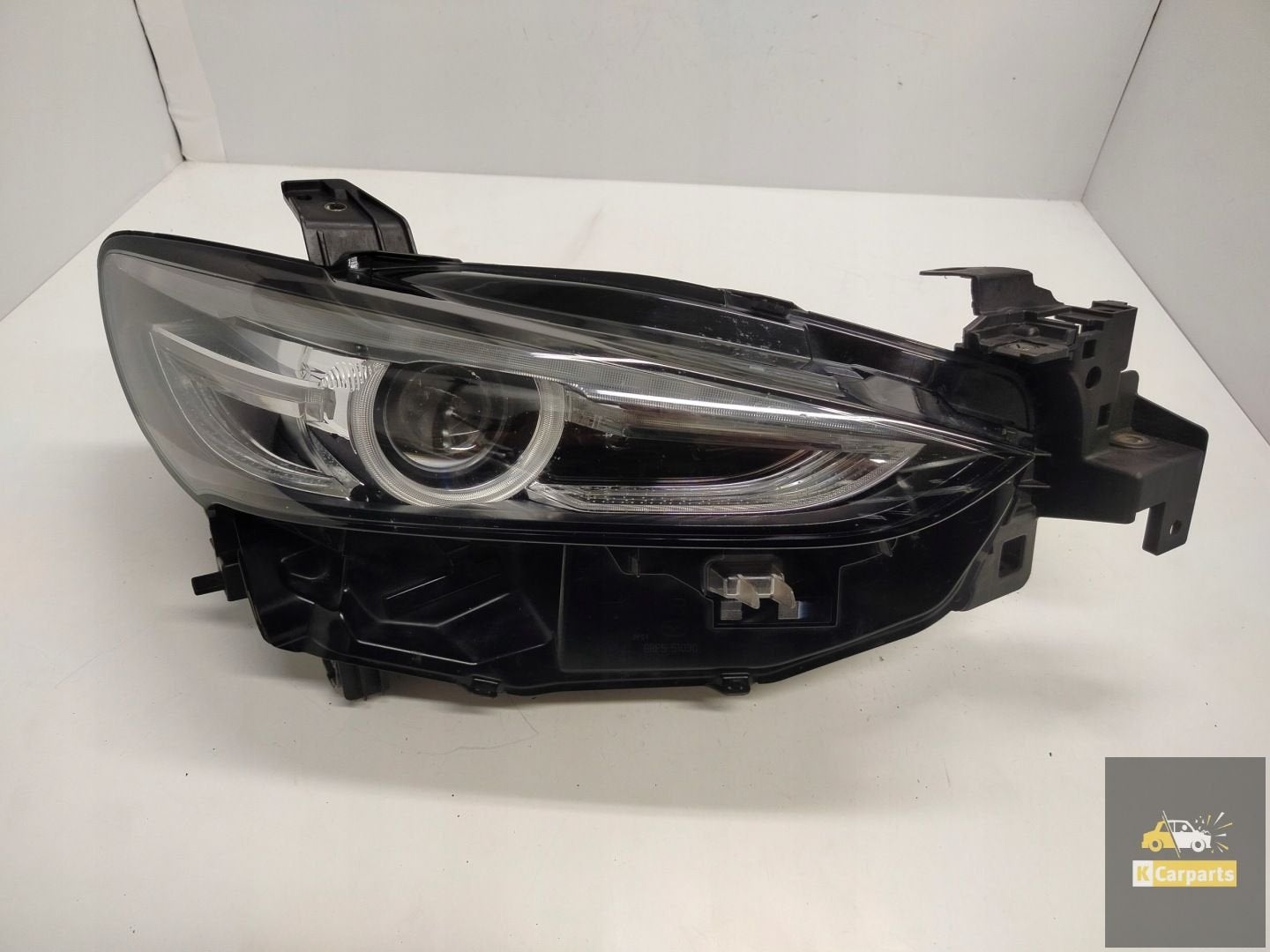 GRF5-51030, Mazda 6 III GL Lift 18- 12 Pin Full Led rechterl, Gebruikt, Shinchi, Fuchu-Cho 3-1
730-8670  Hiroshima, Mazda Motor Corporation