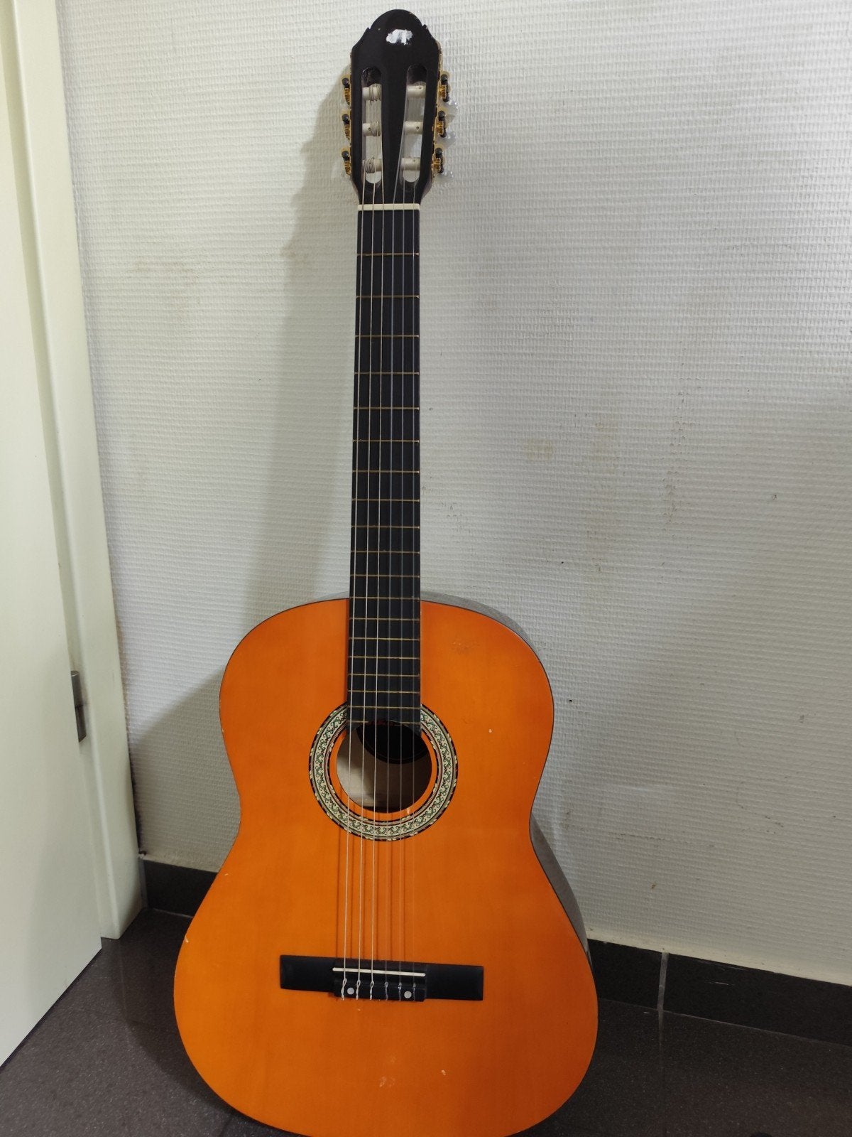 klassieke gitar te koop, Muziek en Instrumenten, Ophalen of Verzenden, Zo goed als nieuw, Klassieke of Spaanse gitaar