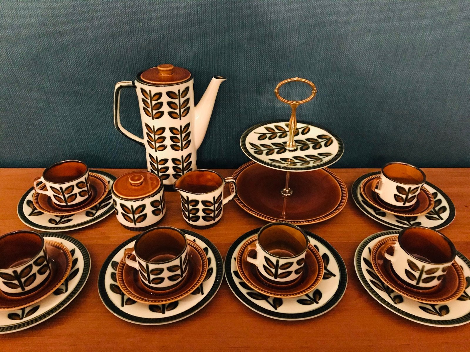 Boch Rambouillet koffieservies compleet 6 of 12 pers, Antiquités & Art, Antiquités | Services (vaisselle) complet, Enlèvement