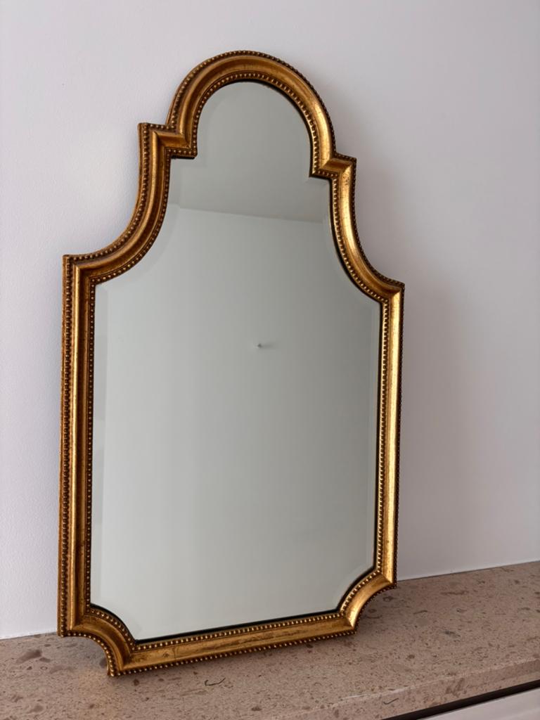 Miroir doré, Ophalen