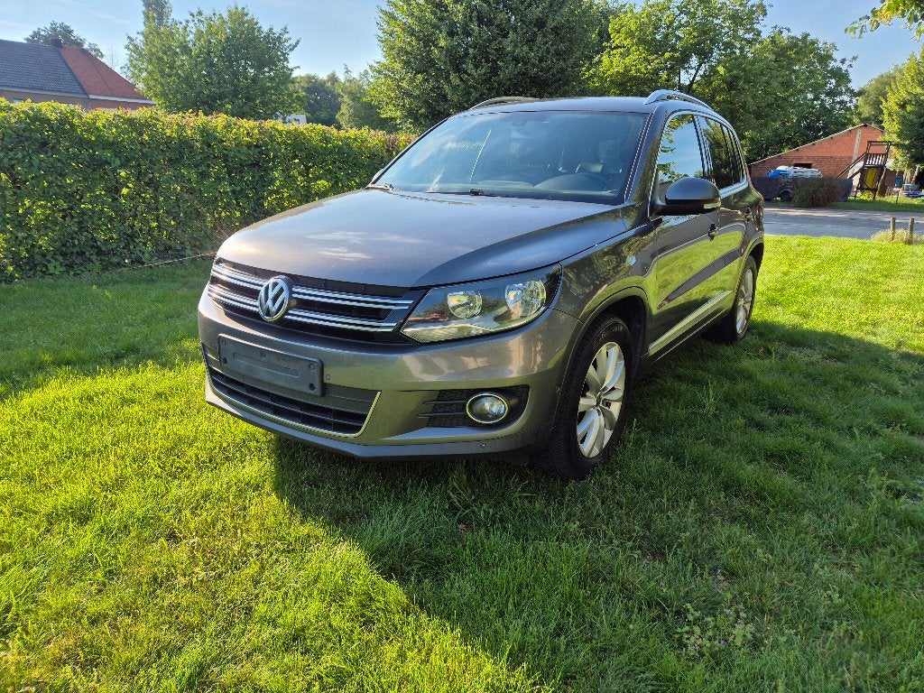Volkswagen Tiguan 2.0 TDI /Climatisation/Pano/Navi/Cuir, Autos, Achat, Diesel, Particulier, https://public.car-pass.be/vhr/38a14258-131a-42b7-8be1-b554f0e3dd81