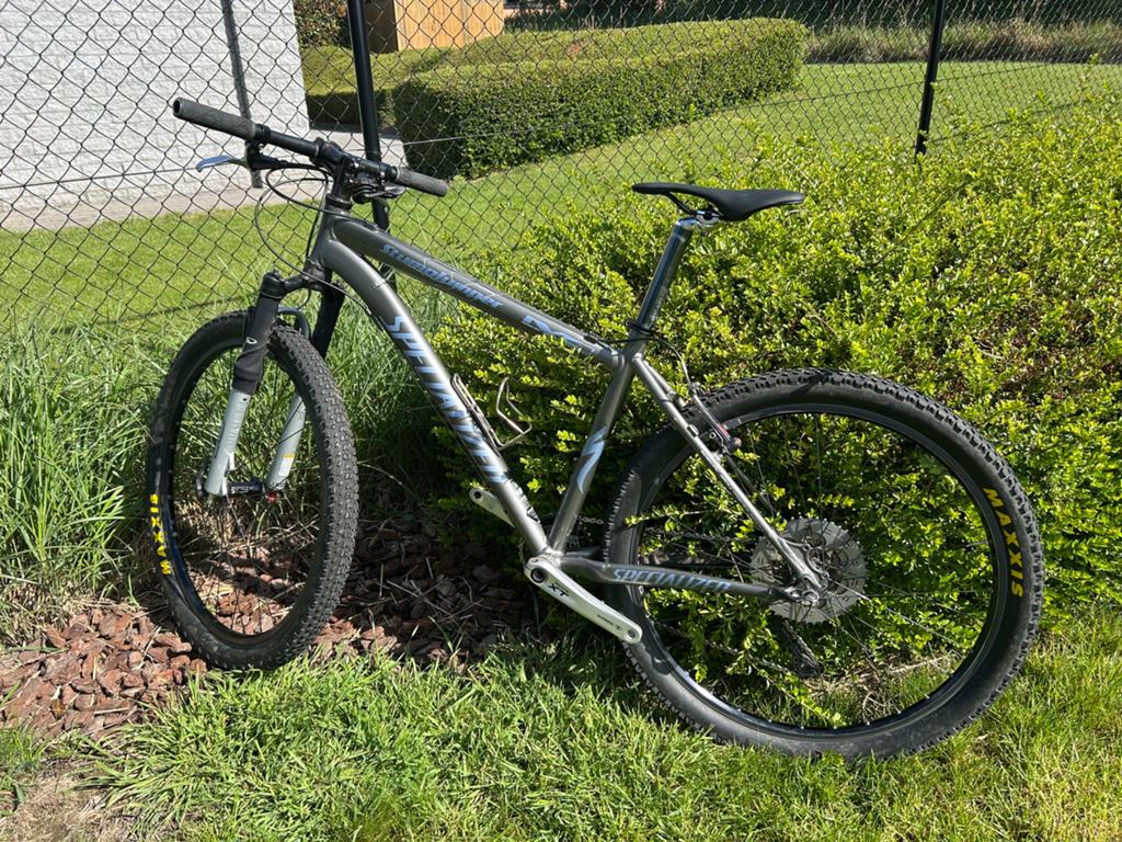 MTB dames Specialized Stumpjumper maat S, Fietsen en Brommers, Fietsen | Mountainbikes en ATB, Gebruikt, Hardtail, Velgrem, 49 tot 53 cm