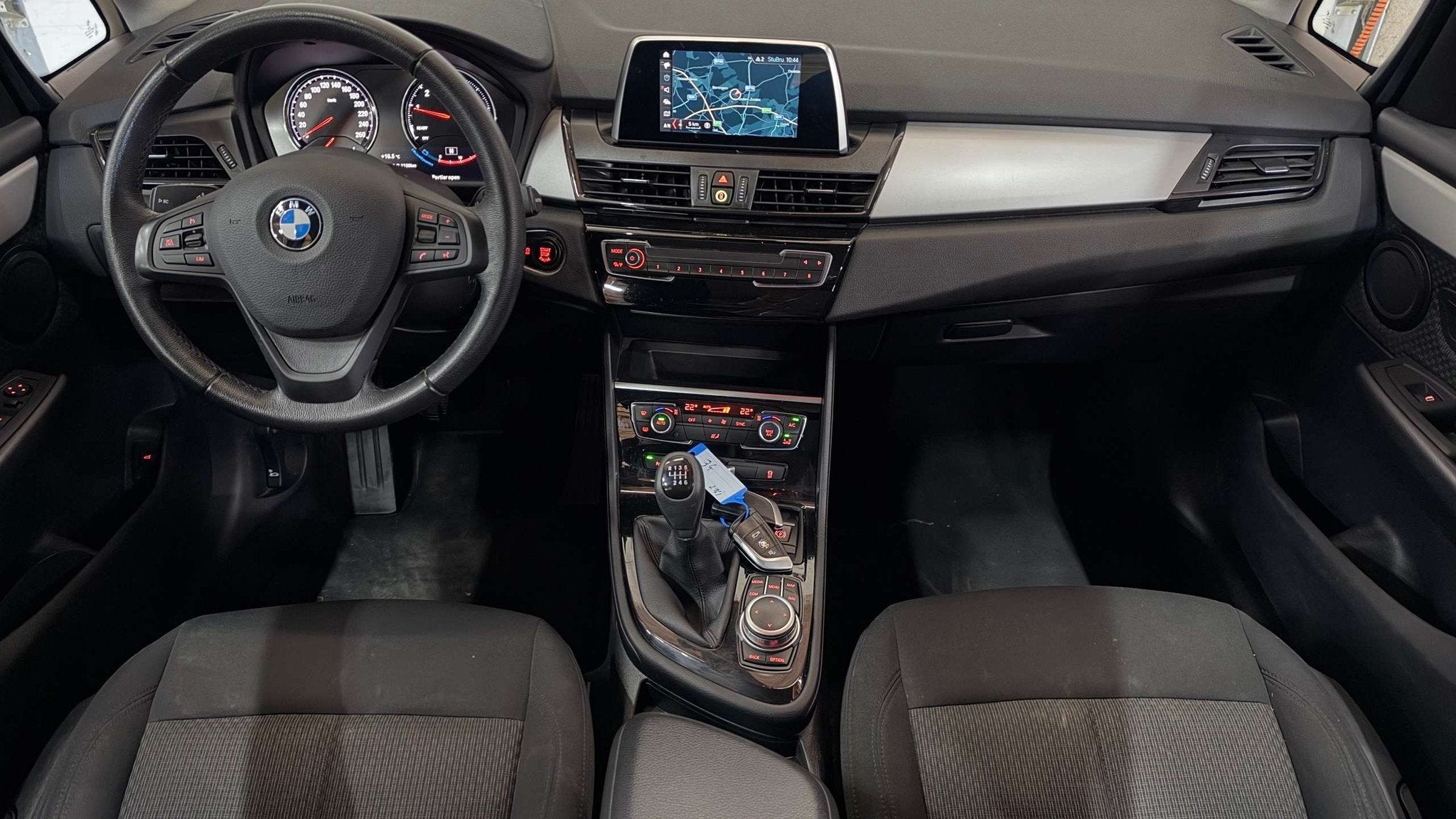 BMW 216 i*Gran Tourer*Garantie*Benzine*EURO6d*Facelift*LED, Auto's, Voorwielaandrijving, Stof, Gebruikt, 2 Reeks