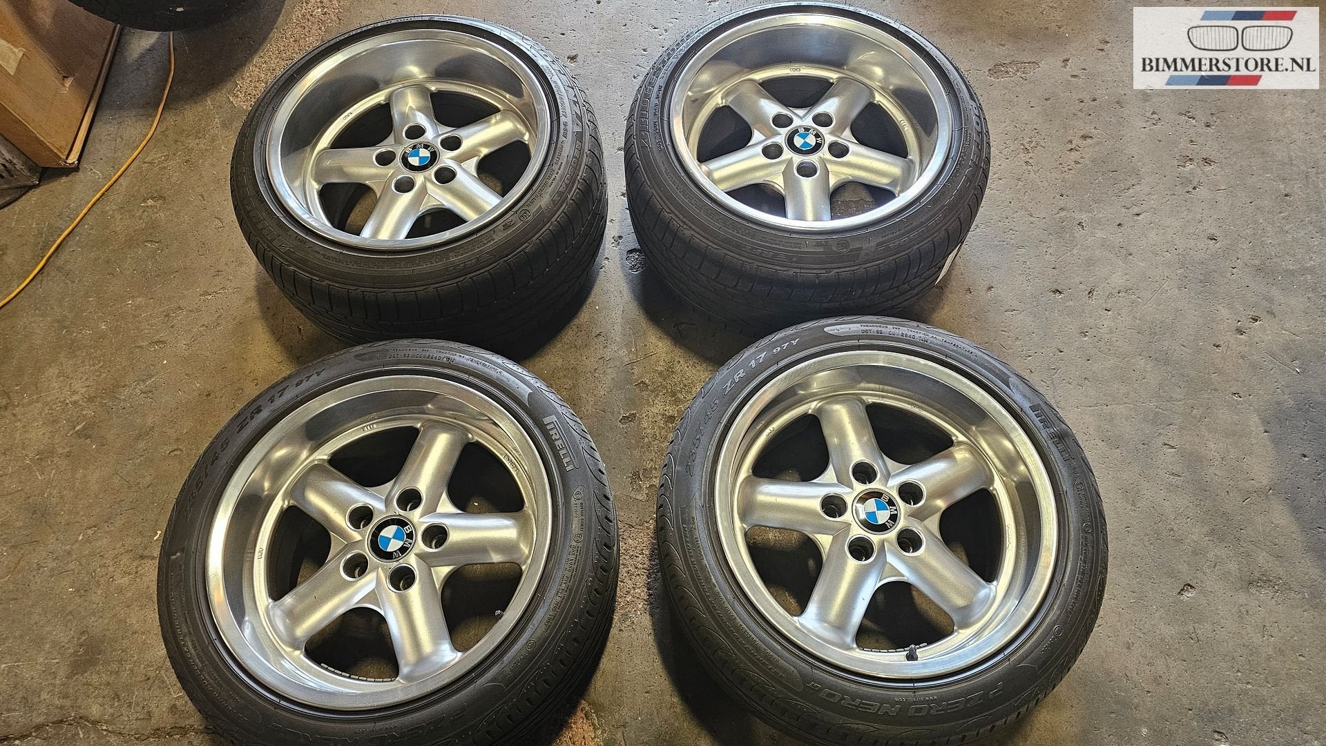 Set velgen Fomb 10X17 9x17 5 / 7 serie E34 E32 17 inch, Auto-onderdelen, Gebruikt, -, -, Banden en Velgen